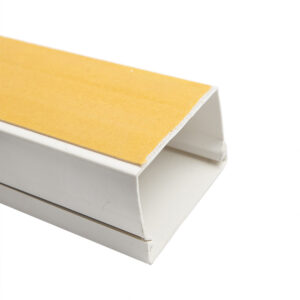 Canal cablu PVC CX-F25X25A cu adeziv 25 x 25 mm, alb, 2 metri, pret/buc Canal cablu PVC CX-F25X25A cu adeziv 25 x 25 mm, alb, 2 metri, pret/buc