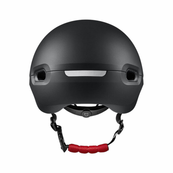 Casca de protectie Xiaomi Riding Helmet BHR086UGL, Spuma EPS, Design cu ventilatie aerodinamica (Negru) Casca de protectie Xiaomi Riding Helmet BHR086UGL, Spuma EPS, Design cu ventilatie aerodinamica (Negru)