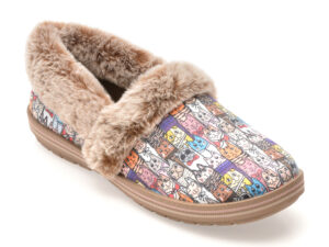 Papuci SKECHERS multicolor, BOBS TOO COZY, din material textil Papuci SKECHERS multicolor, BOBS TOO COZY, din material textil