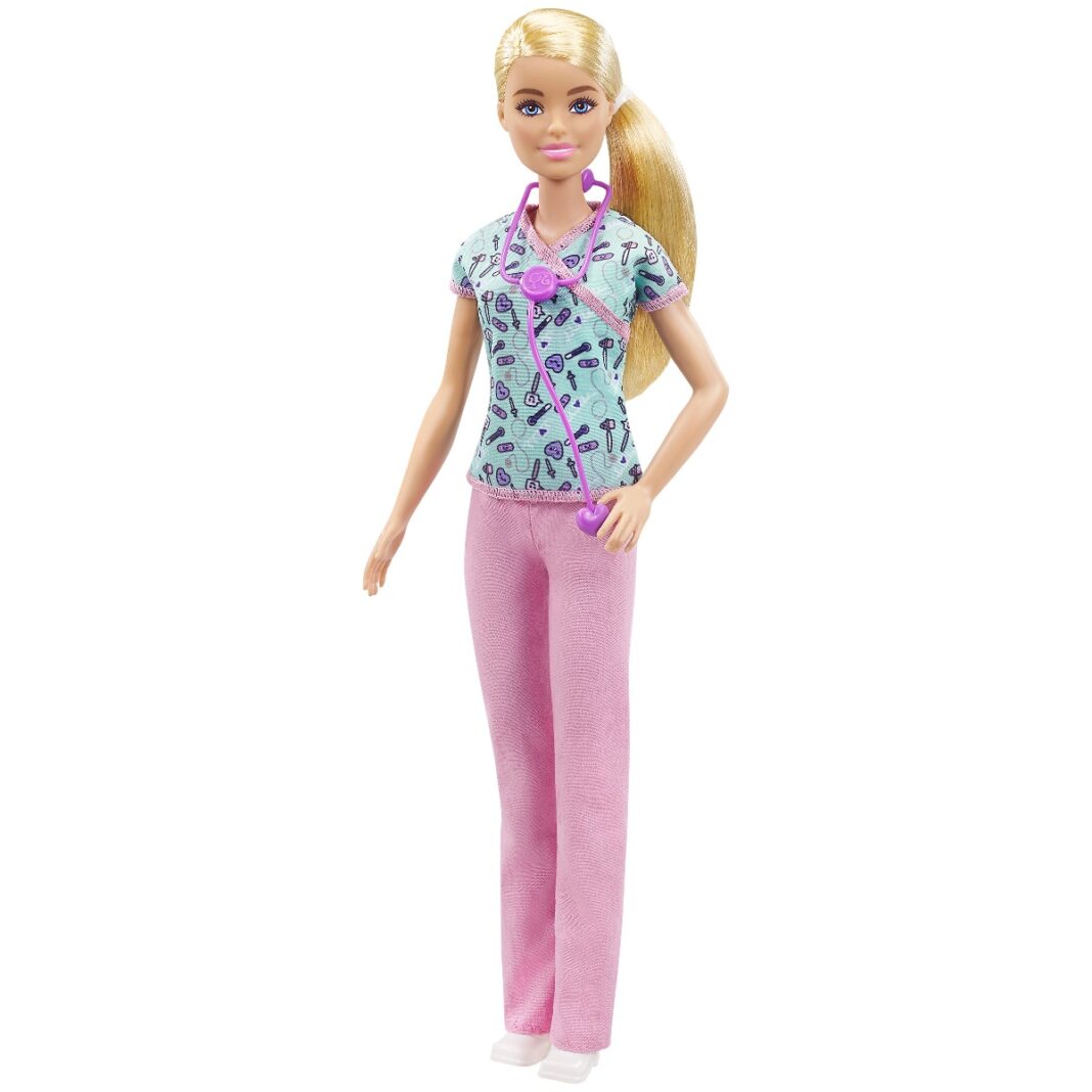 Papusa Barbie Career, Asistenta medicala GTW39 Papusa Barbie Career, Asistenta medicala GTW39