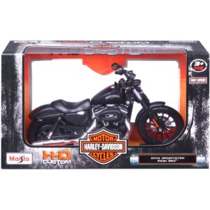 Motocicleta metalica, Maisto, Harley-Davidson, 2014 Sportster Iron 883, 1:12 Motocicleta metalica, Maisto, Harley-Davidson, 2014 Sportster Iron 883, 1:12