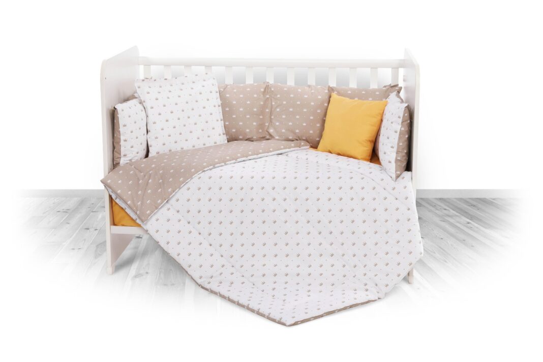Set lenjerie de pat Lorelli, cu 8 piese din bumbac ranforce, 70 x 140 cm, Crowns Latte Set lenjerie de pat Lorelli, cu 8 piese din bumbac ranforce, 70 x 140 cm, Crowns Latte