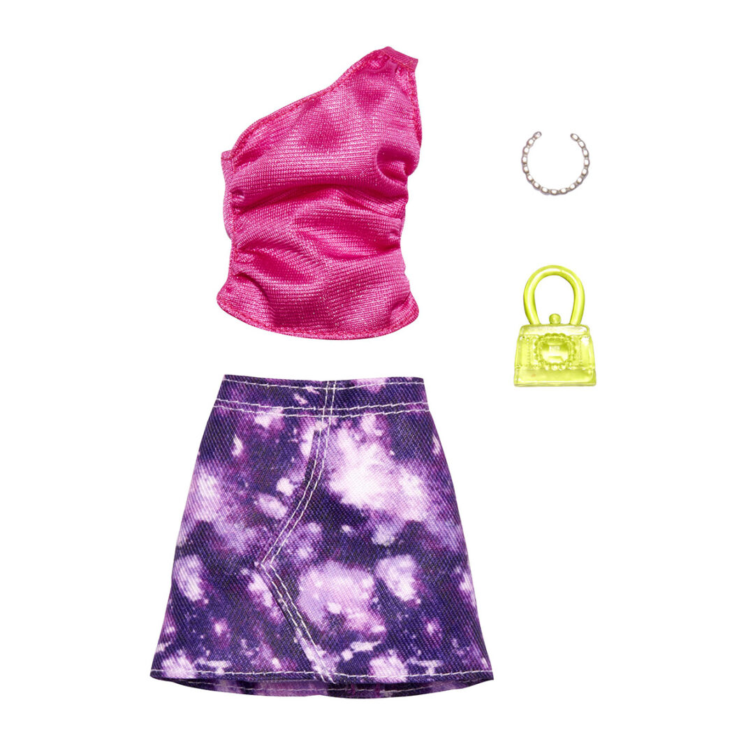 Set de haine si accesorii pentru papusa, Barbie, HJT19 Set de haine si accesorii pentru papusa, Barbie, HJT19
