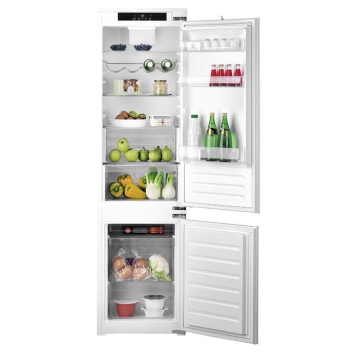 Combina frigorifica incorporabila Hotpoint BCB 7525 E C AA, 286 l, Clasa A+ Combina frigorifica incorporabila Hotpoint BCB 7525 E C AA, 286 l, Clasa A+