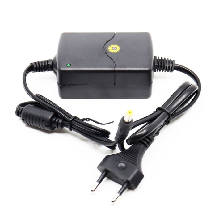 Sistem Supraveghere profesional Hikvision 8 Camere 5MP Turbo HD IR 80, accesorii Sistem Supraveghere profesional Hikvision 8 Camere 5MP Turbo HD IR 80, accesorii