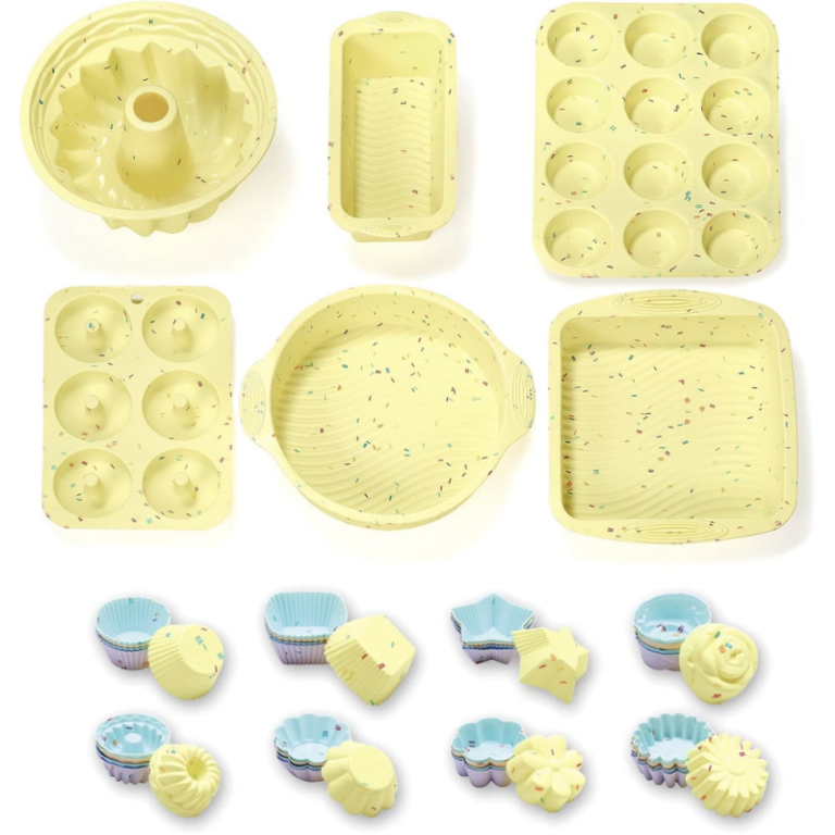 Set cofetarie/patiserie Quasar & Co, 46 piese, 6 x tavi copt diverse forme, 40 x mini forme, antiaderente, reutilizabile, silicon, galben