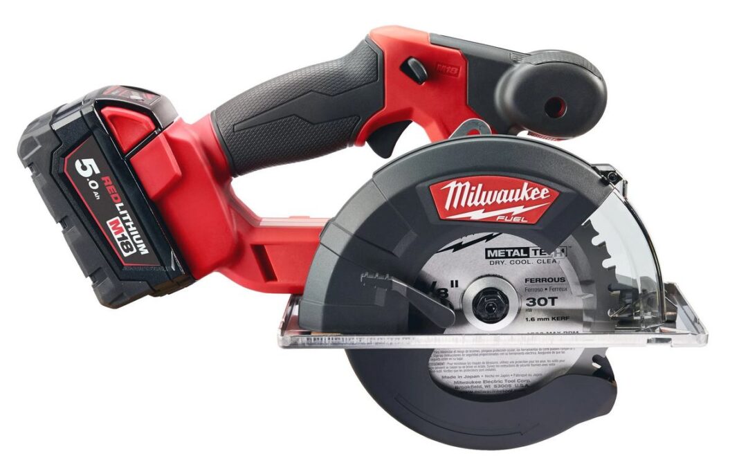 Fierastrau pentru debitare metal Milwaukee M18 FMCS-502X, 150mm, cu acumulator, 57mm taiere, 3900 RPM, sistem FUEL, 4933459193 Fierastrau pentru debitare metal Milwaukee M18 FMCS-502X, 150mm, cu acumulator, 57mm taiere, 3900 RPM, sistem FUEL, 4933459193