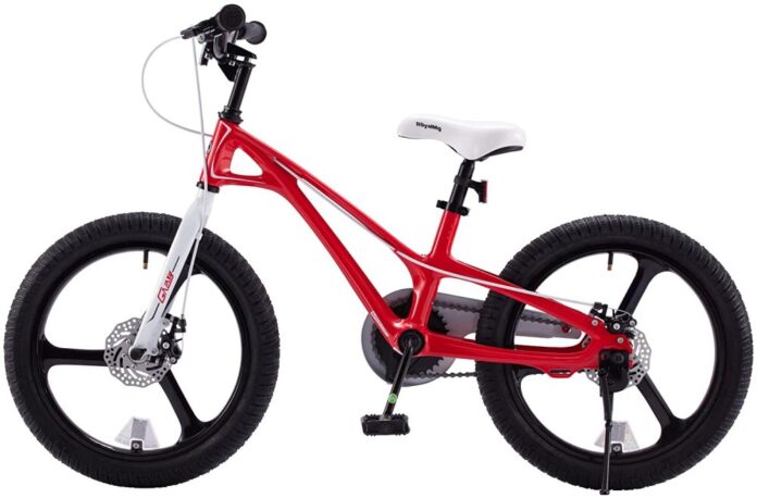 Bicicleta pentru copii Royal Baby Galaxy G1801C 18 inch RosuAlb 5-7 ani, Cadru Magneziu, Frane Disc, Roti Ajutatoare Bicicleta pentru copii Royal Baby Galaxy G1801C 18 inch RosuAlb 5-7 ani, Cadru Magneziu, Frane Disc, Roti Ajutatoare