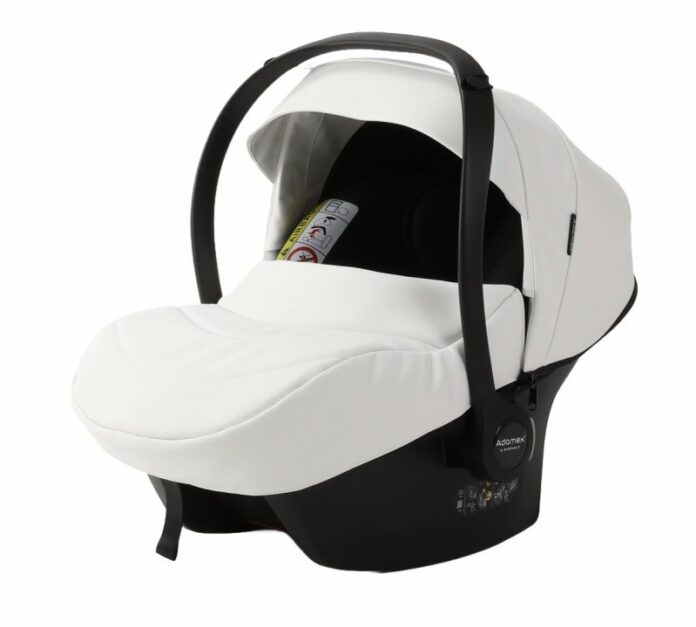 Carucior 3 in 1 Adamex Olivia Full Ecoleather SA1 Pure White cu scaun auto iSize, landou cu suport de cap reglabil pe inaltime, parte sport reglabila pana la orizontala, roti cu suspensii SAS Carucior 3 in 1 Adamex Olivia Full Ecoleather SA1 Pure White cu scaun auto iSize, landou cu suport de cap reglabil pe inaltime, parte sport reglabila pana la orizontala, roti cu suspensii SAS