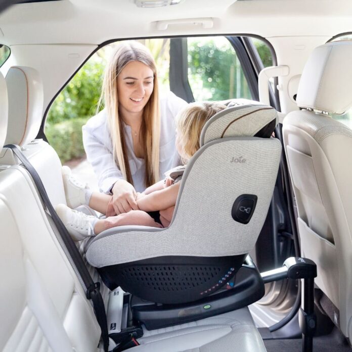 Scaun auto i-Quest Signature Carbon nastere-105 cm certificat R129 Joie Scaun auto i-Quest Signature Carbon nastere-105 cm certificat R129 Joie