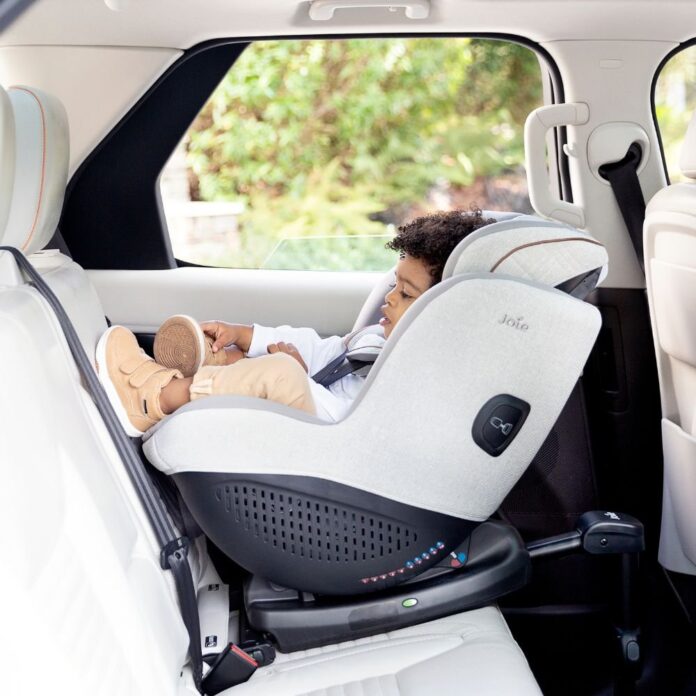 Scaun auto i-Quest Signature Carbon nastere-105 cm certificat R129 Joie Scaun auto i-Quest Signature Carbon nastere-105 cm certificat R129 Joie