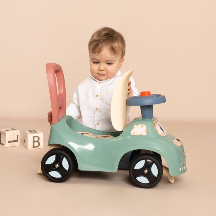 Masinuta pentru copii fara pedale Smoby Auto verde, de la 10 luni, spatar cu posibilitatea de impingere, spatiu de depozitare, scaun ergonomic Masinuta pentru copii fara pedale Smoby Auto verde, de la 10 luni, spatar cu posibilitatea de impingere, spatiu de depozitare, scaun ergonomic