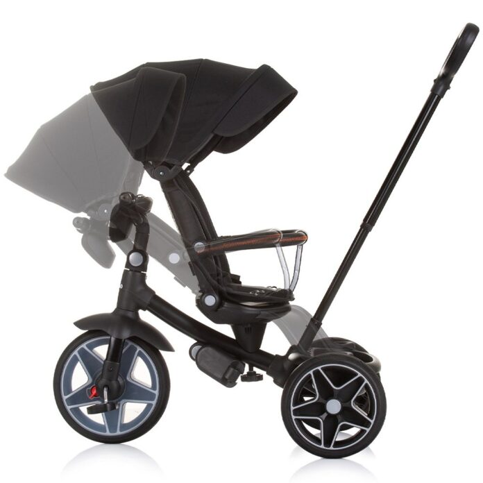 Tricicleta pentru copii Chipolino Derby obsidian, cu copertina si sezut reversibil , spatar reglabil, pozitie somn,frana, suport pentru picioare, maner cu control al directiei, jucarie cu muzica si lumini Tricicleta pentru copii Chipolino Derby obsidian, cu copertina si sezut reversibil , spatar reglabil, pozitie somn,frana, suport pentru picioare, maner cu control al directiei, jucarie cu muzica si lumini