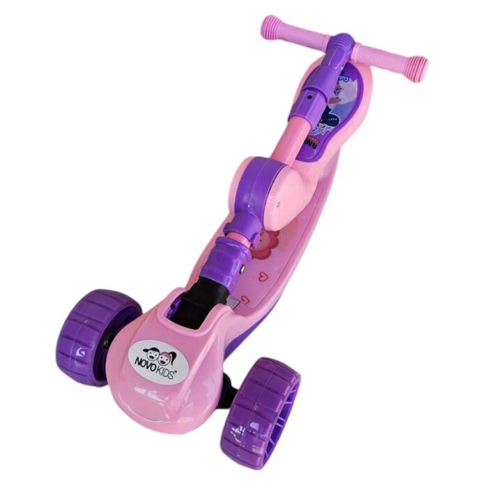 Trotineta pentru copii Novokids Mini Scooter 8130 RozMov 2 in 1, cu roti luminoase din silicon, melodii, 3 roti, pliabila, maner reglabil, greutate suportata 50 kg