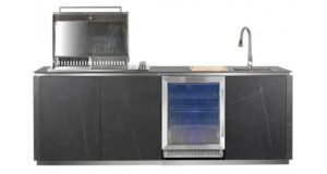 Bucatarie exterior placata ceramica, gratar gaz inox 3 arzatoare, arzator infrarosu, chiuveta, frigider 150 l, Buschbeck Derby Bucatarie exterior placata ceramica, gratar gaz inox 3 arzatoare, arzator infrarosu, chiuveta, frigider 150 l, Buschbeck Derby