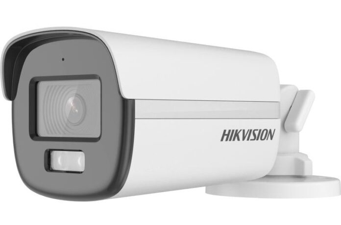 Camera de supraveghere TurboHD Hikvision DS-2CE12DF0T-LFS28, 2MP, Smart Hybrid Light, 2.8mm, Microfon, IP67 Camera de supraveghere TurboHD Hikvision DS-2CE12DF0T-LFS28, 2MP, Smart Hybrid Light, 2.8mm, Microfon, IP67