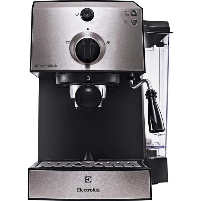 Espressor manual Electrolux EEA111, 1250 W, 1.25 L, 15 bar, Argintiu Espressor manual Electrolux EEA111, 1250 W, 1.25 L, 15 bar, Argintiu