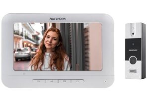Kit videointerfon Hikvision 4 Fire FULL HD, 7 inch, DS-KIS202T Kit videointerfon Hikvision 4 Fire FULL HD, 7 inch, DS-KIS202T