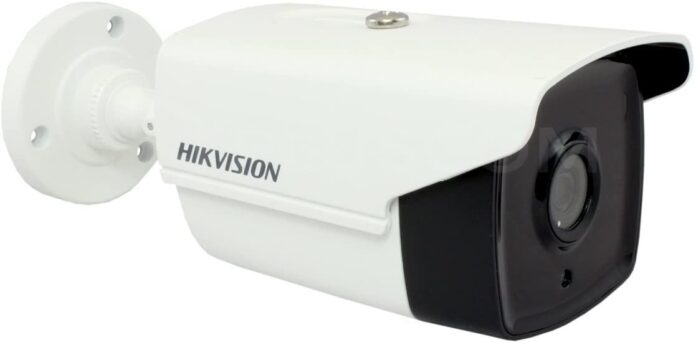 Kit supraveghere Hikvision 3 camere 1 Speed Dome TurboHD 2MP IR 100m zoom 25X 2 camere 5MP ir 40m DVR 4 canale full accesorii
