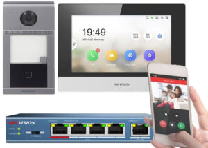 Kit videointerfon IP Hikvision, o familie, 2MP, PoE, montaj aparent, Monitor 7 inch, Touchscreen, card microSD, DS-KIS604-S-(C) Kit videointerfon IP Hikvision, o familie, 2MP, PoE, montaj aparent, Monitor 7 inch, Touchscreen, card microSD, DS-KIS604-S-(C)