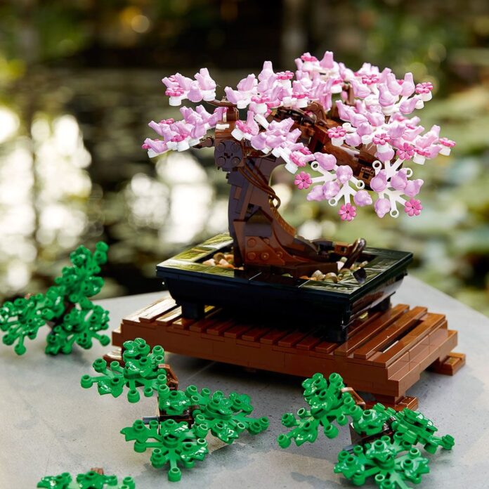 lego_creator_expert_bonsai_10281_3