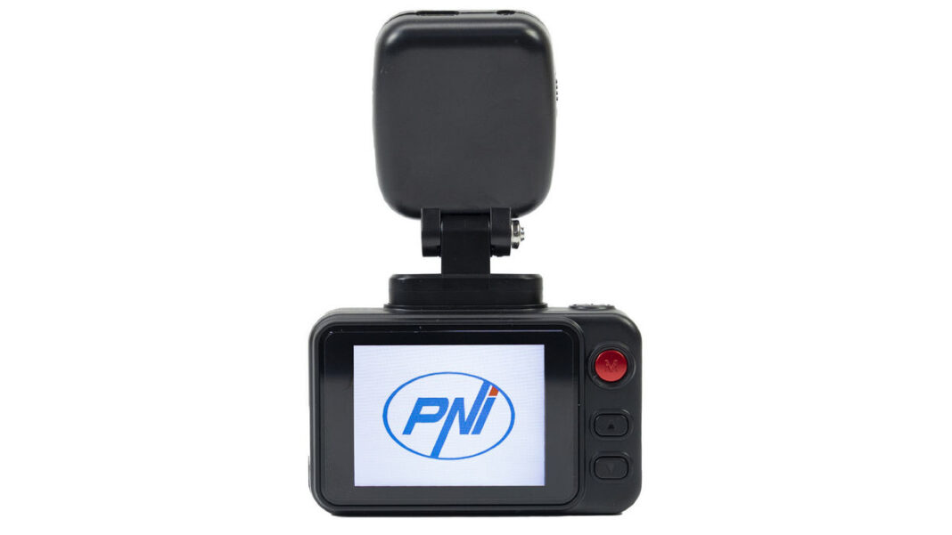 Camera auto DVR PNI, 8MP, Wi-Fi, ecran LCD 2inch, slot card microSD, inregistrare ciclica, microfon, G-senzor, USB-C, baterie 2.0UF, PNI-S2500 Camera auto DVR PNI, 8MP, Wi-Fi, ecran LCD 2inch, slot card microSD, inregistrare ciclica, microfon, G-senzor, USB-C, baterie 2.0UF, PNI-S2500