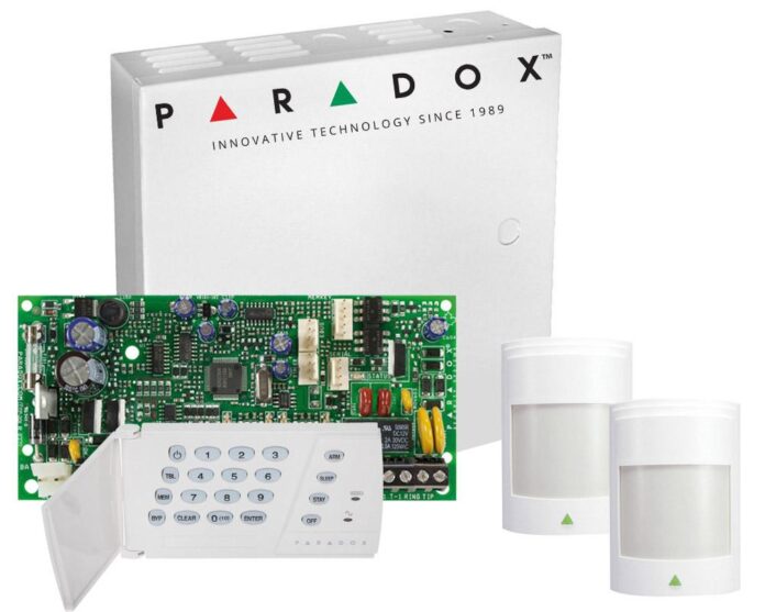 Sistem de alarma 2 zone Paradox SP4000 cu tastatura LED si 2 detectori PIR, SP4000+K636+2XPRO476 Sistem de alarma 2 zone Paradox SP4000 cu tastatura LED si 2 detectori PIR, SP4000+K636+2XPRO476
