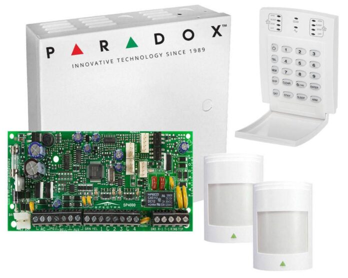 Sistem de alarma 2 zone Paradox SP4000 cu tastatura LED si 2 detectori PIR, SP4000+K10+2XPRO476 Sistem de alarma 2 zone Paradox SP4000 cu tastatura LED si 2 detectori PIR, SP4000+K10+2XPRO476