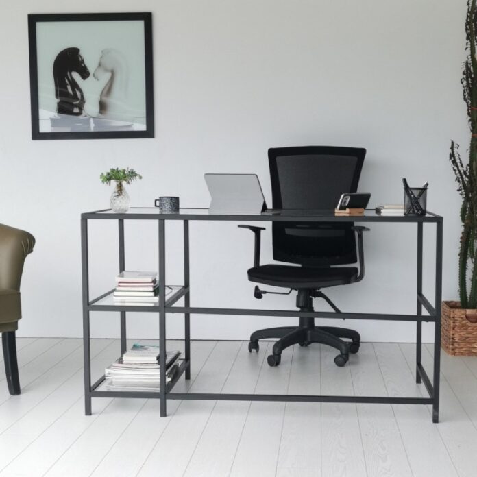 Birou Salvador, model Calisma, 130x75x60 cm, Negru/Sticla Birou Salvador, model Calisma, 130x75x60 cm, Negru/Sticla
