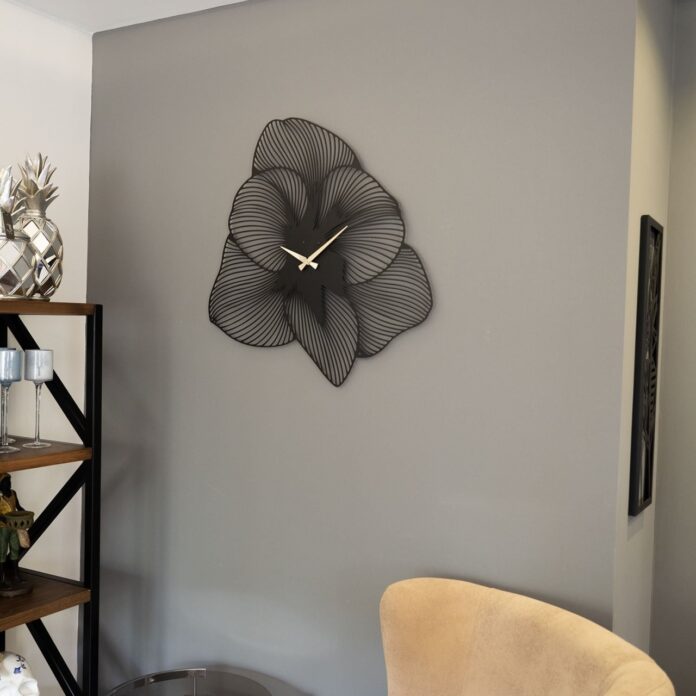 Ceas de perete decorativ din metal Azalea Negru 49x49x1.5mm Ceas de perete decorativ din metal Azalea Negru 49x49x1.5mm