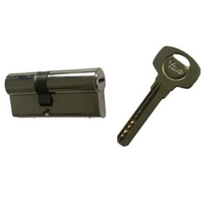 Cilindru de siguranta Yale 1000 A 01 CAN 30X50, 5 chei, 6 pini Cilindru de siguranta Yale 1000 A 01 CAN 30X50, 5 chei, 6 pini