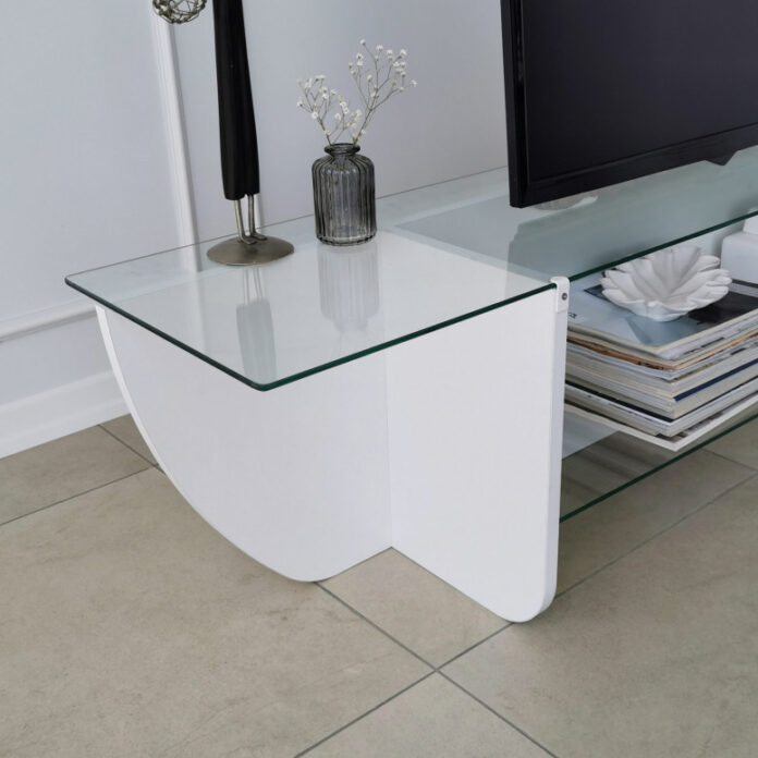 Comoda TV Salvador, Model Lily, 158x40x35 cm, Alb Comoda TV Salvador, Model Lily, 158x40x35 cm, Alb