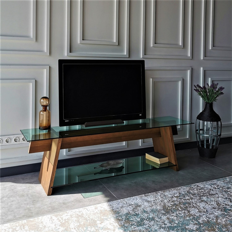 Comoda TV Salvador, Model TV202, 158x45x40 cm, Stejar Comoda TV Salvador, Model TV202, 158x45x40 cm, Stejar