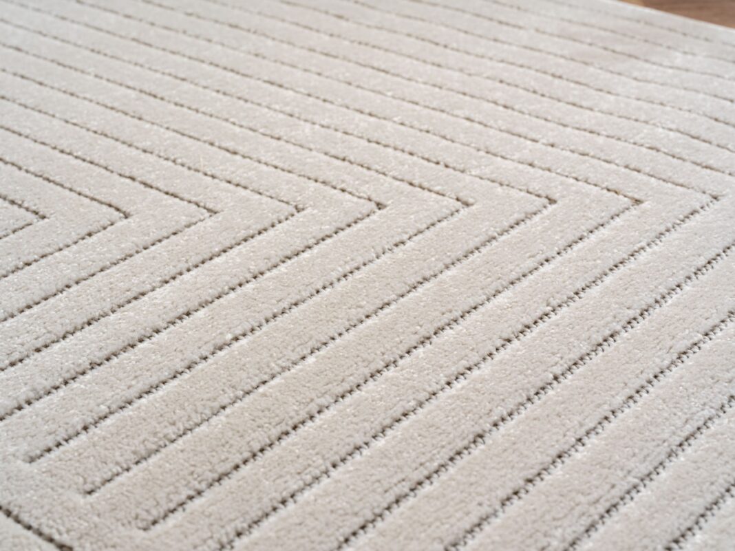 Covor Nova V2 Crem, 160 x 230cm Covor Nova V2 Crem, 160 x 230cm