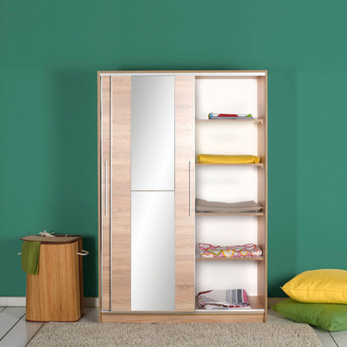 Dulap haine Model SWD-512-SN-2, Stejar sonoma, 120x40x187 cm Dulap haine Model SWD-512-SN-2, Stejar sonoma, 120x40x187 cm