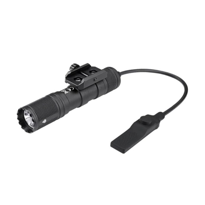 Lanterna tactica cu prindere pe sina Acebeam G15, 1800 lm, 390 m + intrerupator cu fir Lanterna tactica cu prindere pe sina Acebeam G15, 1800 lm, 390 m + intrerupator cu fir