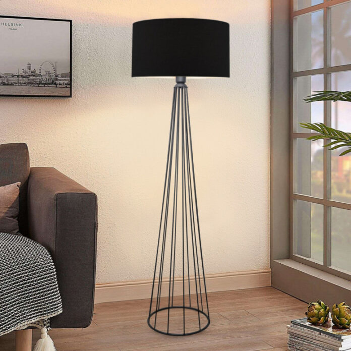 Lampadar AYD-3042 Negru Lampadar AYD-3042 Negru