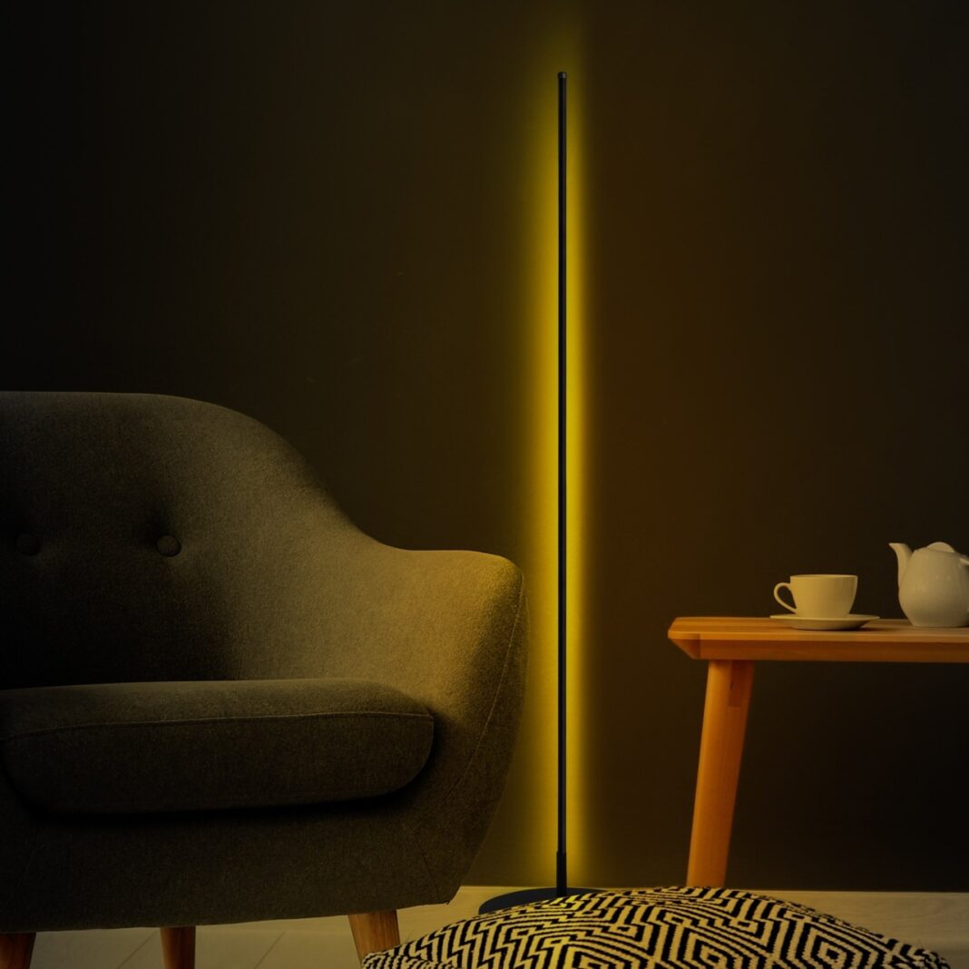 Lampadar Only Negru 30x30x153 cm Lampadar Only Negru 30x30x153 cm