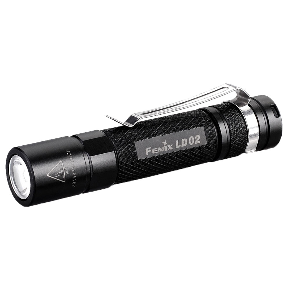 Lanterna profesionala Fenix LD02, 100 lumeni, 45 m Lanterna profesionala Fenix LD02, 100 lumeni, 45 m