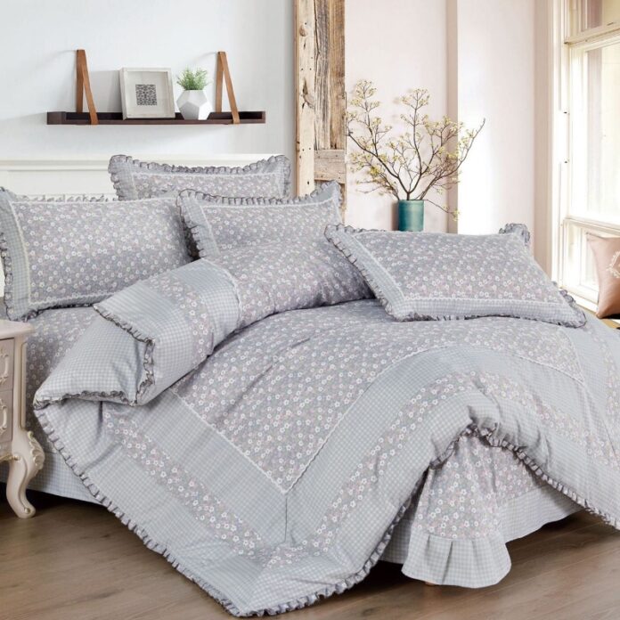 Lenjerie cu Broderie si Volanase Braxy 4 Piese (Finet) Lenjerie cu Broderie si Volanase Braxy 4 Piese (Finet)