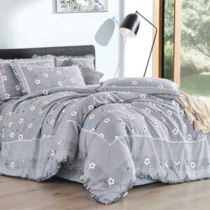 Lenjerie cu Broderie si Volanase Daisy, 4 Piese (Finet) Lenjerie cu Broderie si Volanase Daisy, 4 Piese (Finet)