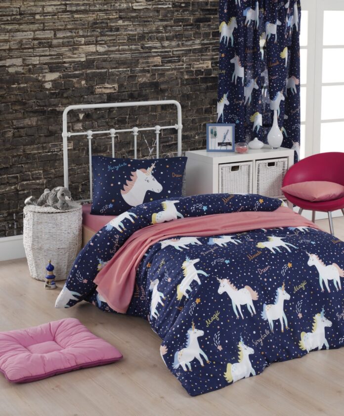 Lenjerie de pat 1 Persoana Model Magic Unicorn Dark Blue Lenjerie de pat 1 Persoana Model Magic Unicorn Dark Blue