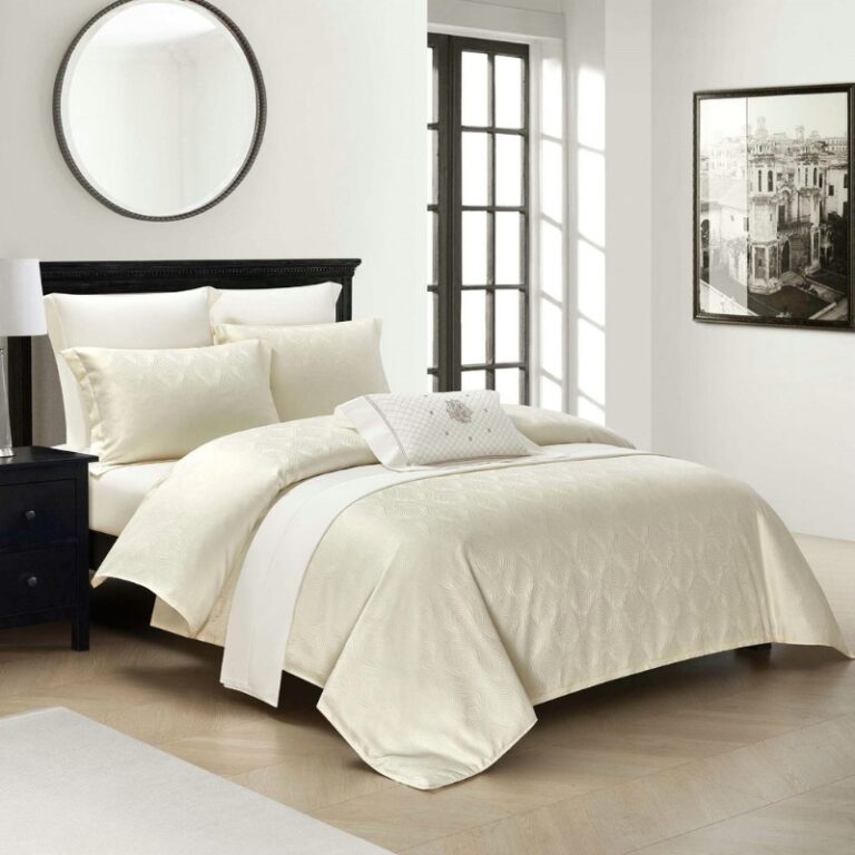 Lenjerie Jacquard, Caceres 4 Piese (Finet)