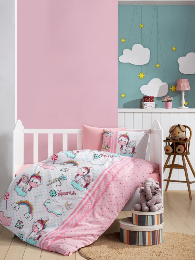 Lenjerie patut bebe Model Unicorn v2 Pink