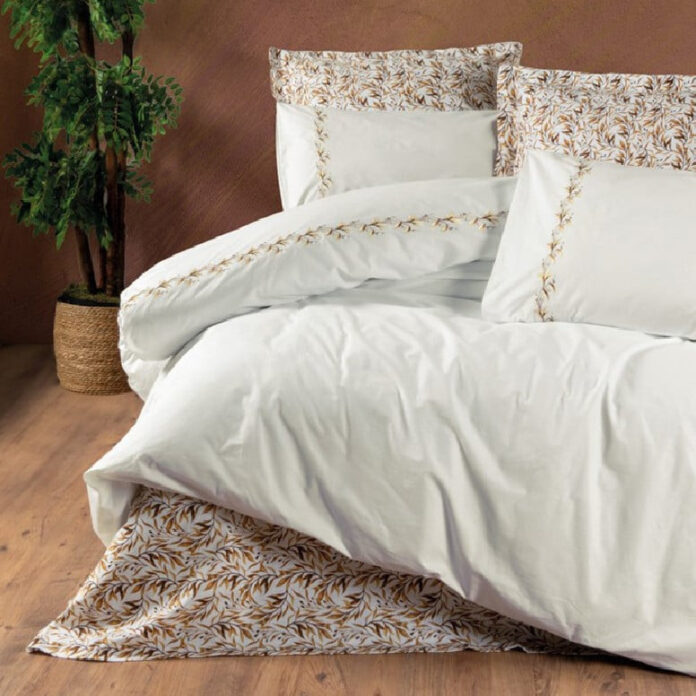 Lenjerie Polite Tarcin (Bumbac 100%) Lenjerie Polite Tarcin (Bumbac 100%)