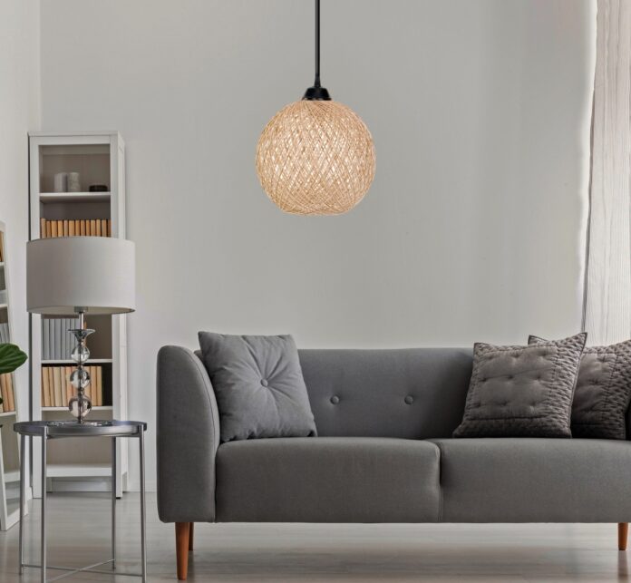 Lustra 190 Alb 22x24x55 cm Lustra 190 Alb 22x24x55 cm