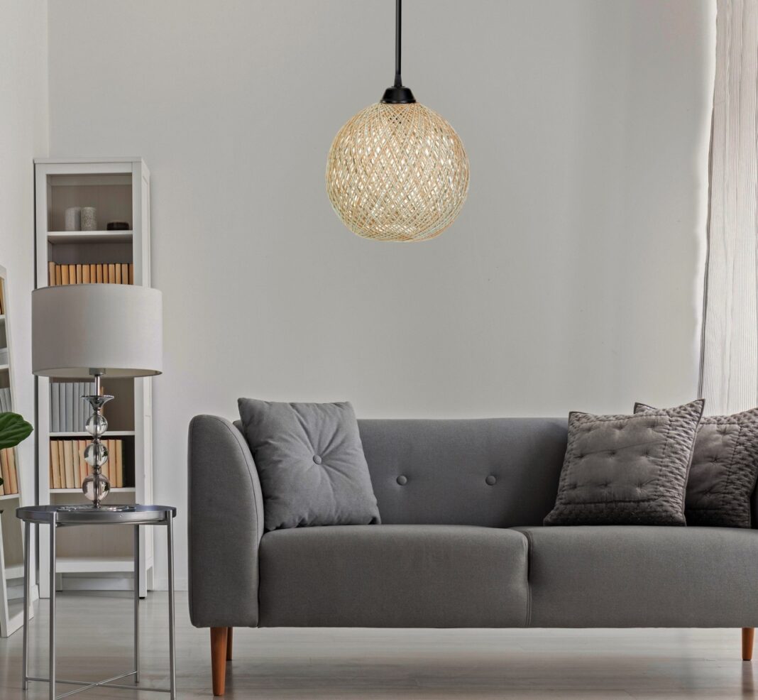 Lustra 190 Negru 22x24x55 cm Lustra 190 Negru 22x24x55 cm
