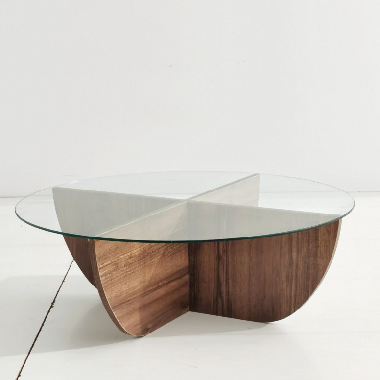 Masuta de Cafea Model Ortiz, 90x90x30 cm, Nuc, Lemn masiv, Blat Sticla securizata Masuta de Cafea Model Ortiz, 90x90x30 cm, Nuc, Lemn masiv, Blat Sticla securizata