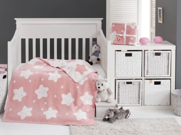Patura Bebelusi Model Star Pink