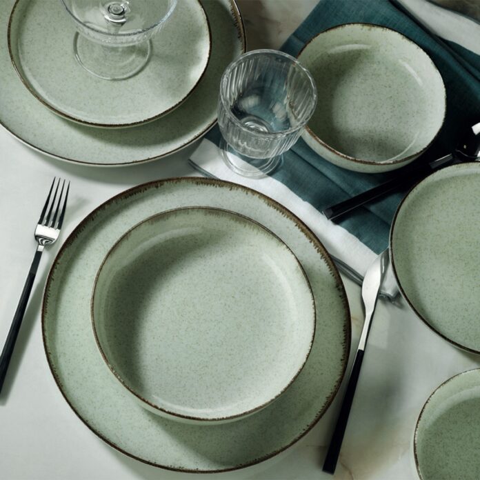 Set farfurii servire, 18 bucati Brizioia Savannah Verde 27x27x2.5 cm Set farfurii servire, 18 bucati Brizioia Savannah Verde 27x27x2.5 cm